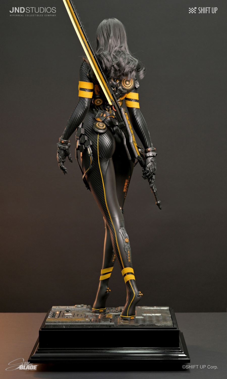 Eve & Tachy - Stellar Blade 1/3