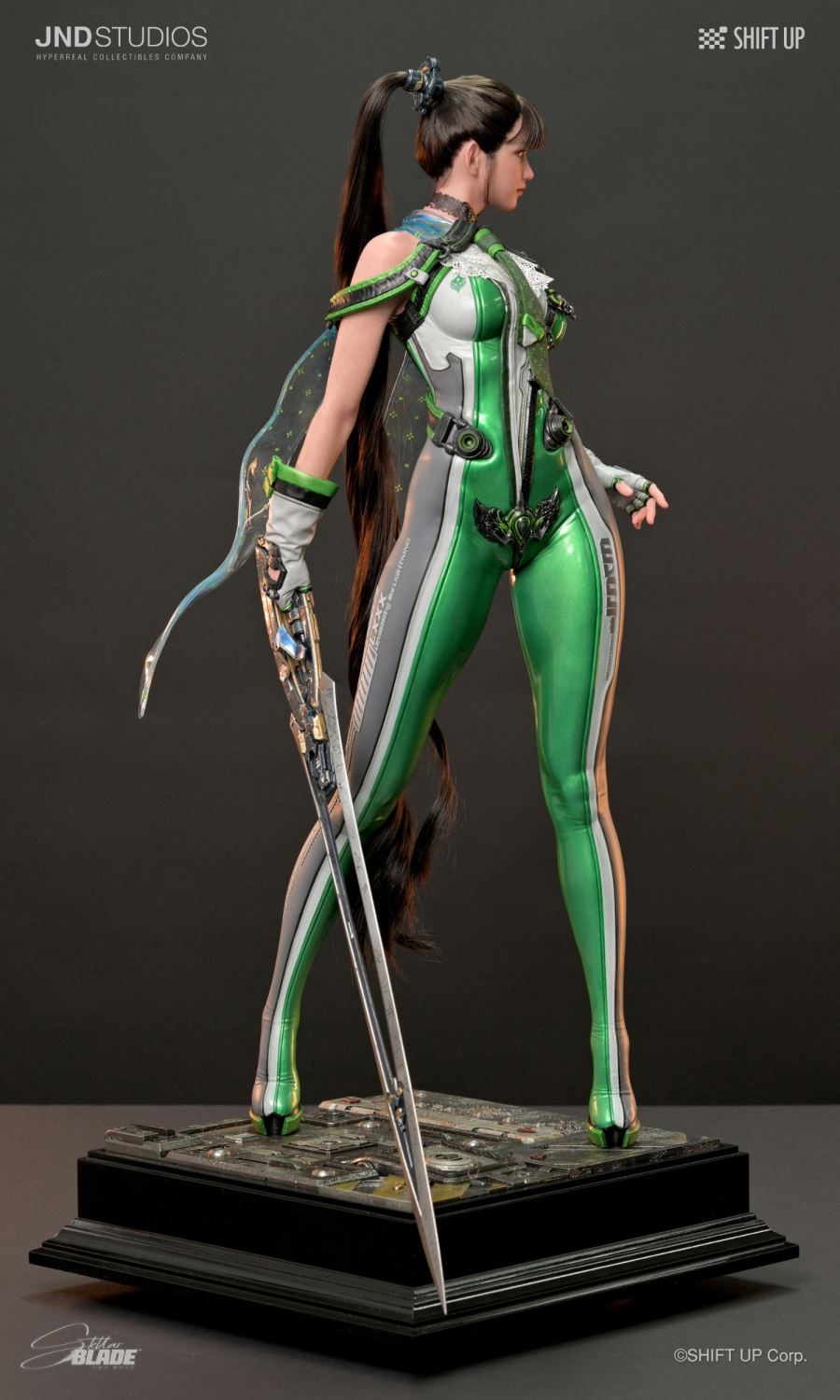 Eve & Tachy - Stellar Blade 1/3