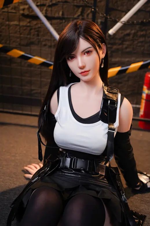 Final Fantasy 1/1 Tifa Full Silicone