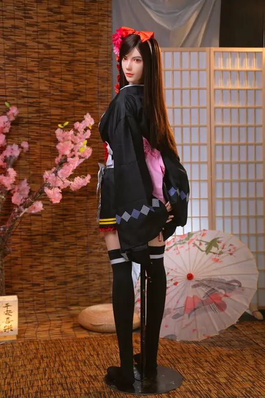 Final Fantasy 1/1 Tifa Full Silicone