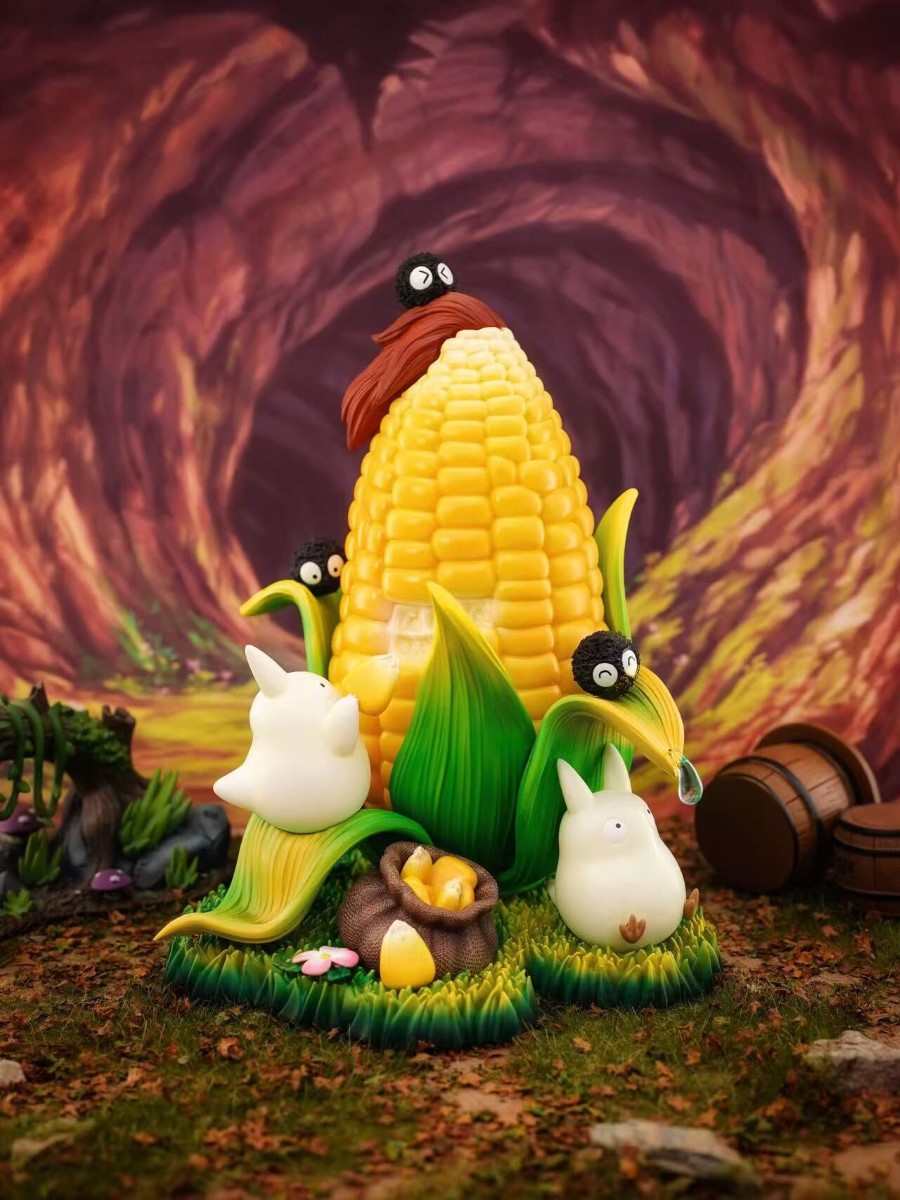 Totoro picking corn