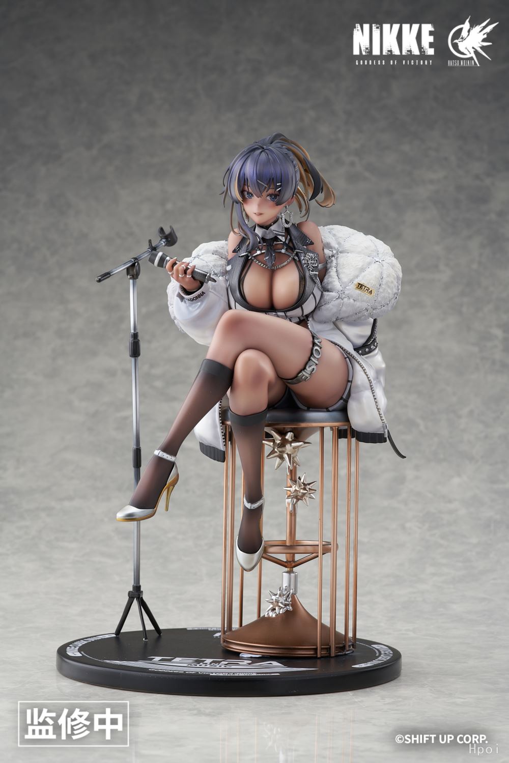 Victory: Nikki Noyce Classic Queen 1/6
