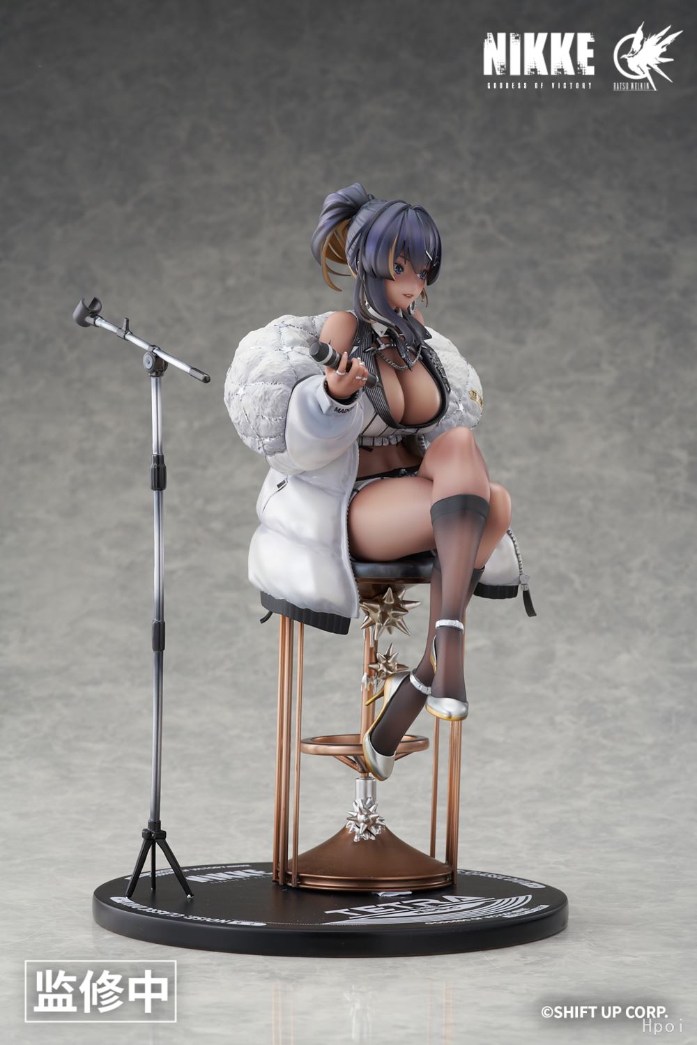 Victory: Nikki Noyce Classic Queen 1/6