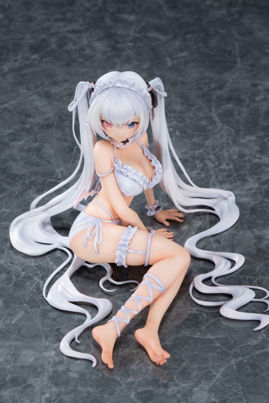 White-Haired Luna 1/6