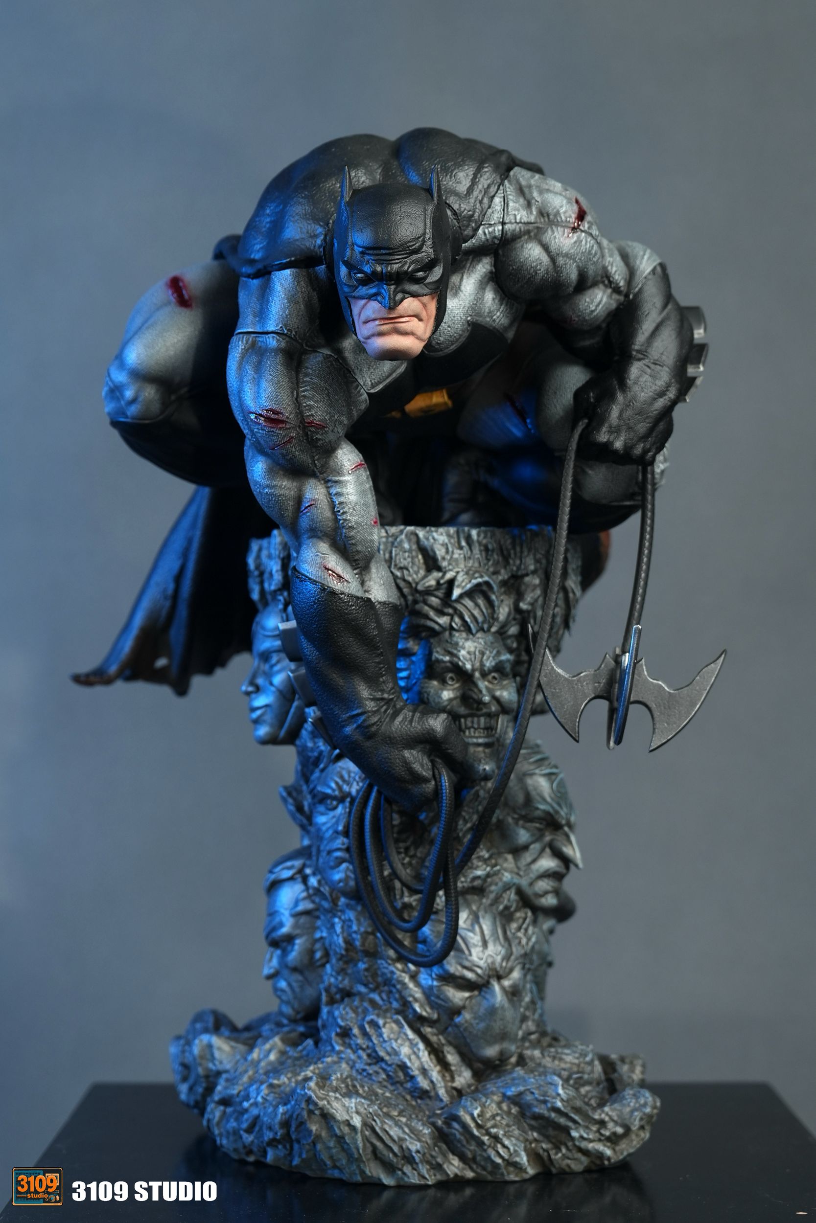 Batman The Dark Knight Returns [Comic Book Edition]