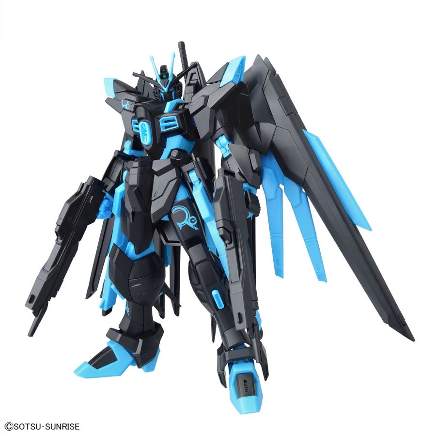 HG 1/144 Mighty Strike Freedom Gundam [Recirculation Color/Neon Blue]