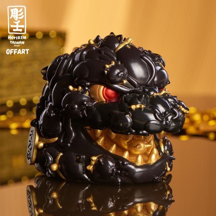 Hundred Cats Red Lotus Mini Mini Fortune Head Sculpture - Ink Gold Version