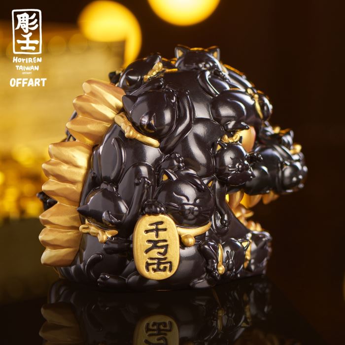 Hundred Cats Red Lotus Mini Mini Fortune Head Sculpture - Ink Gold Version