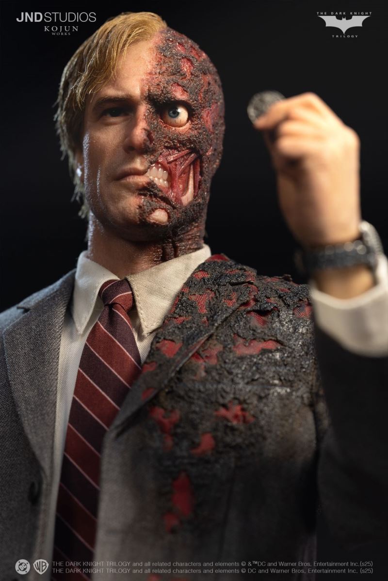 Harvey Dent / Two-Face - Batman The Dark Knight