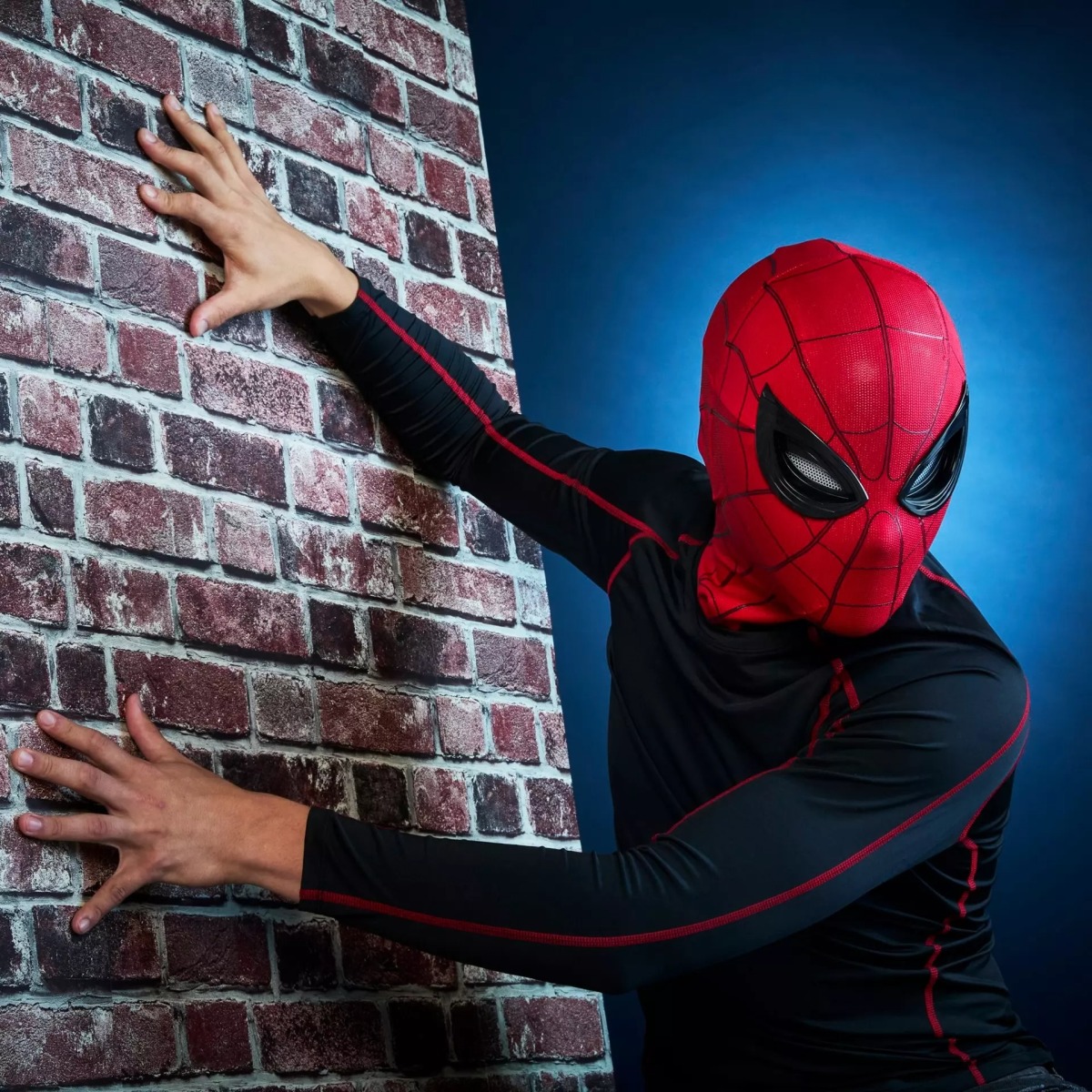 Marvel Legends Series Spider-Man Electronic Expressive Mask