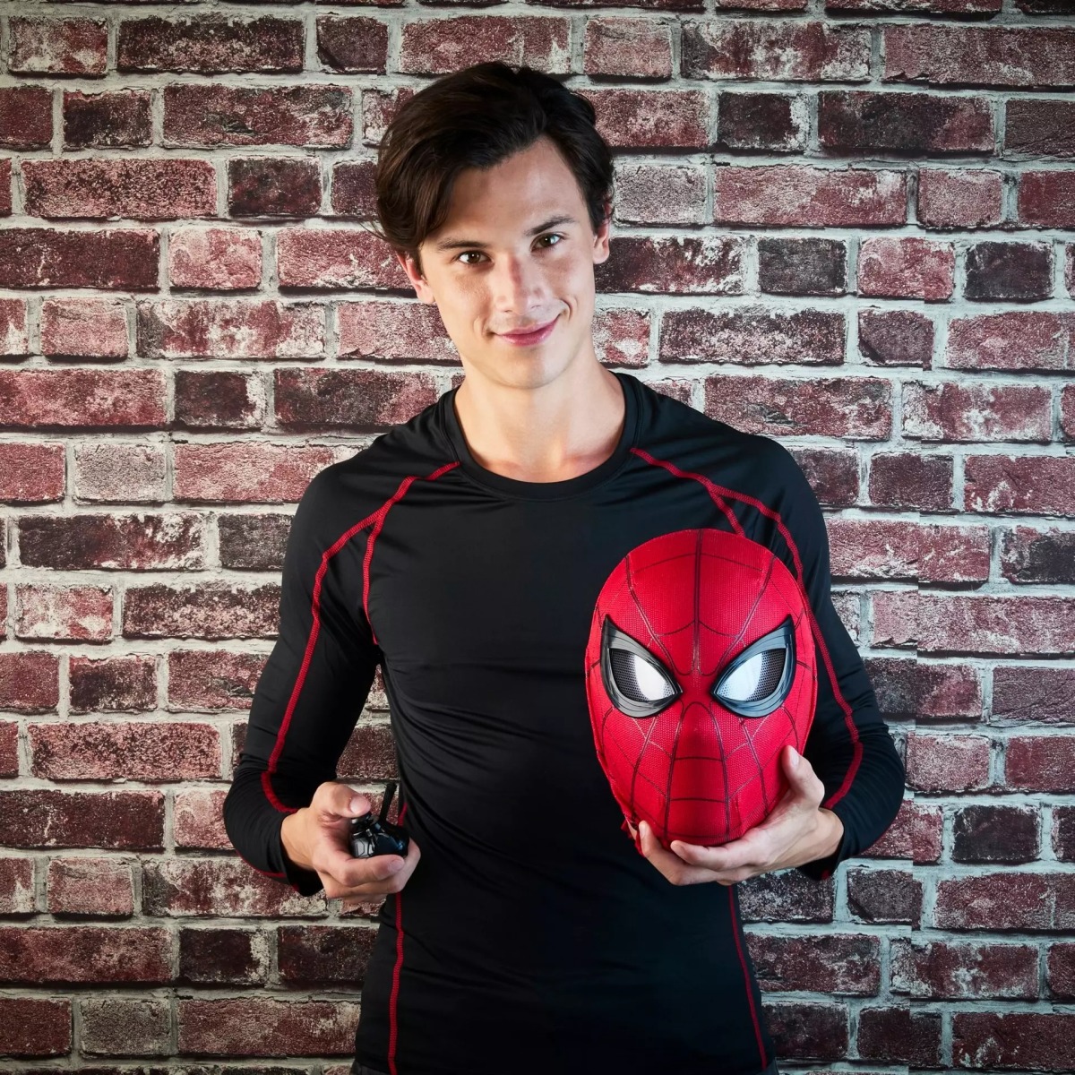 Marvel Legends Series Spider-Man Electronic Expressive Mask