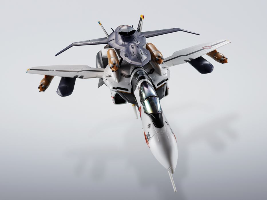 HI-METAL R VF-0S Phoenix (Roy Fokker) + QF-2200D-B GostReference