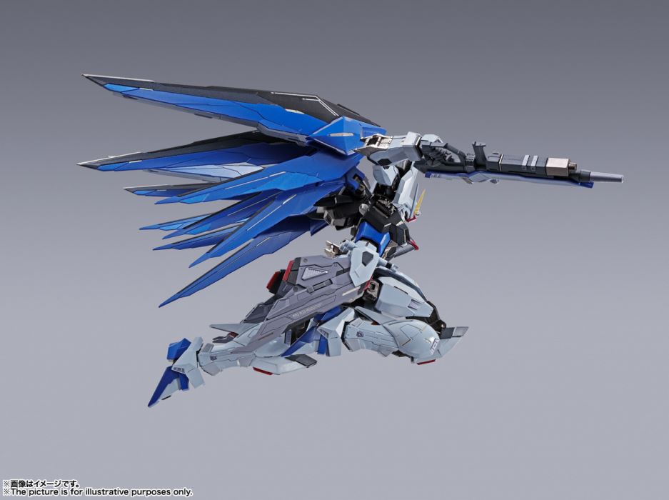 METAL BUILD Freedom Gundam CONCEPT 2