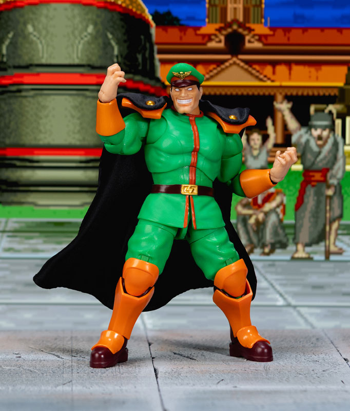 Street Fighter Action Figure M. Bison Player 2 Deluxe