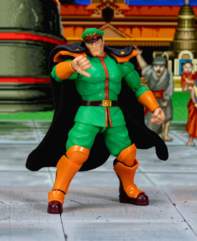 Street Fighter Action Figure M. Bison Player 2 Deluxe