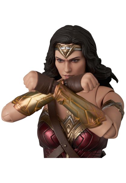 MAFEX No. 296 WONDER WOMAN (ZACK SNYDER'S JUSTICE LEAGUE Ver.)