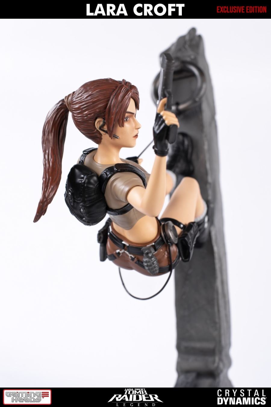 Tomb Raider Legend: Lara Croft 1/6