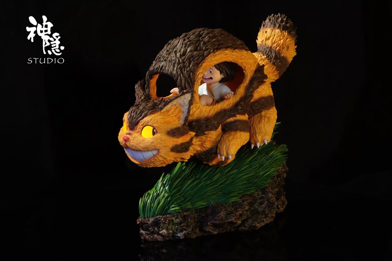 Mei & Cat Bus - My Neighbor Totoro