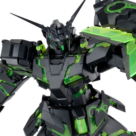MG 1/100 Unicorn Gundam [Recirculation Color/Clear Neon Green]