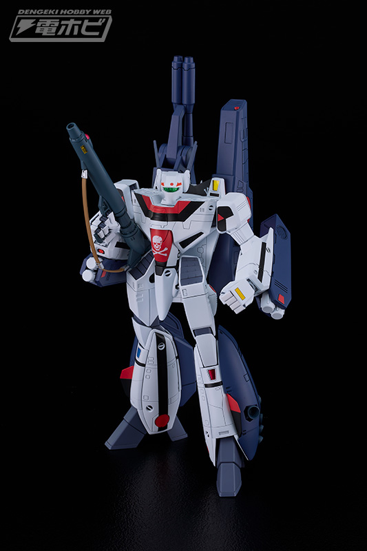 PLAMAX PX16 1/72 VF-1S Strike Battroid Valkyrie (Ichijo Hikaru Machine)