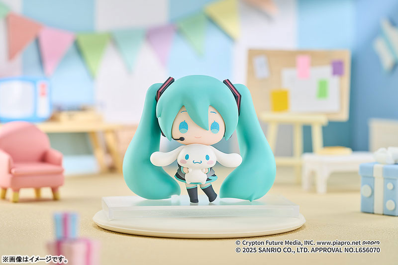 Trading Figure Hatsune Miku x Cinnamoroll