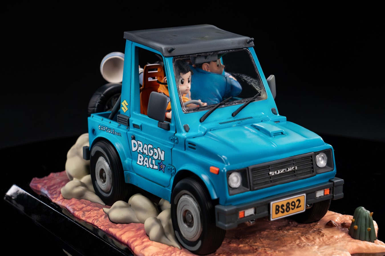 Chichi drive a car - Dragon Ball