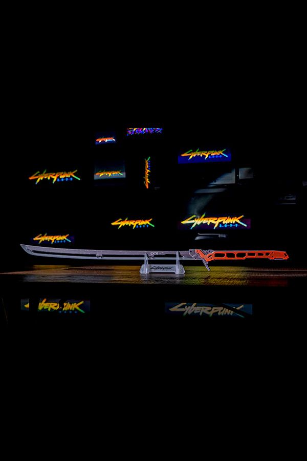 Cyberpunk 2077: Thermal Katana – the 1/1