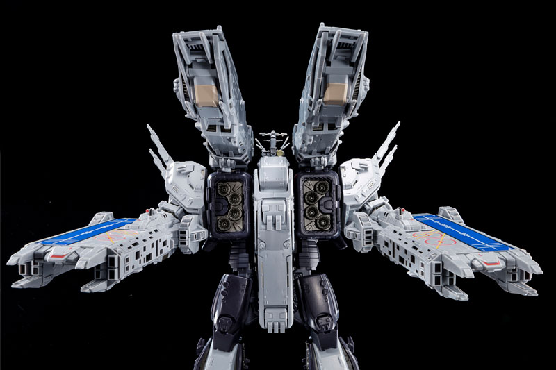 Macross: Do You Remember Love? 1/3000 Perfect Transformation SDF-1 MACROSS
