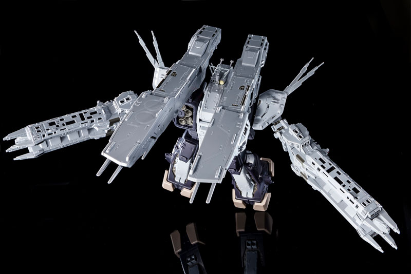 Macross: Do You Remember Love? 1/3000 Perfect Transformation SDF-1 MACROSS