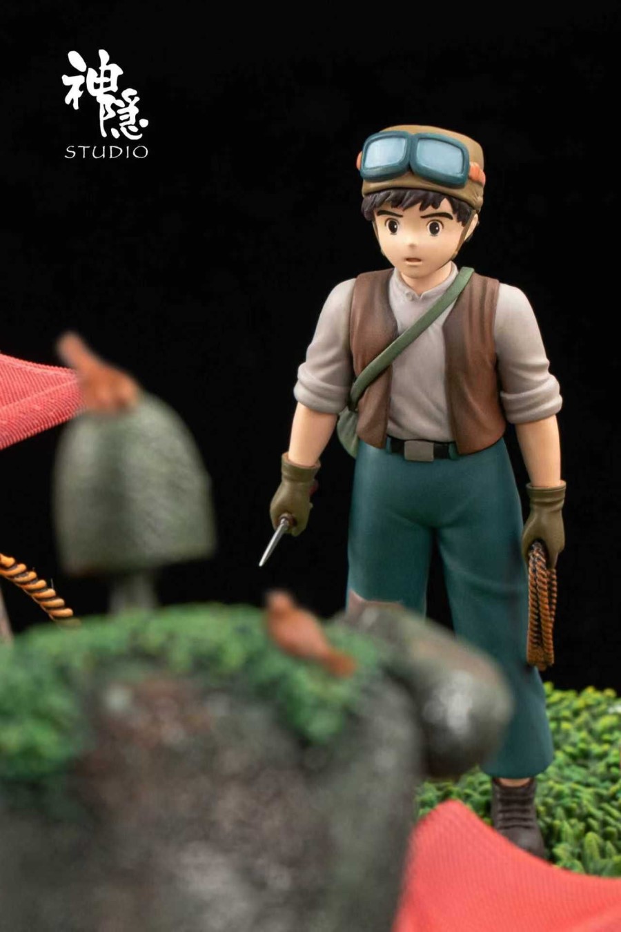 First encounter in the cloud - Castle in the Sky