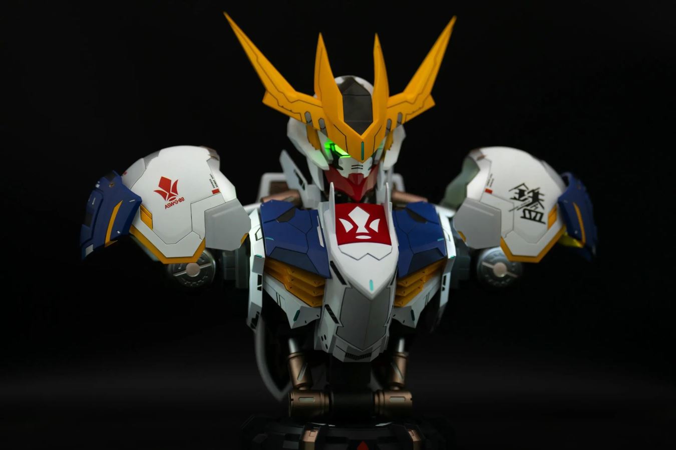  - Gundam Battle 1/30 ASW-G-08 Gundam Barbatos Lupus Rex