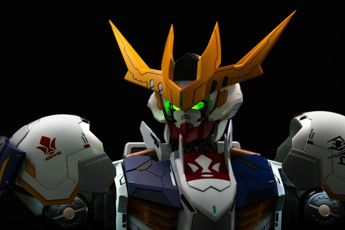  - Gundam Battle 1/30 ASW-G-08 Gundam Barbatos Lupus Rex