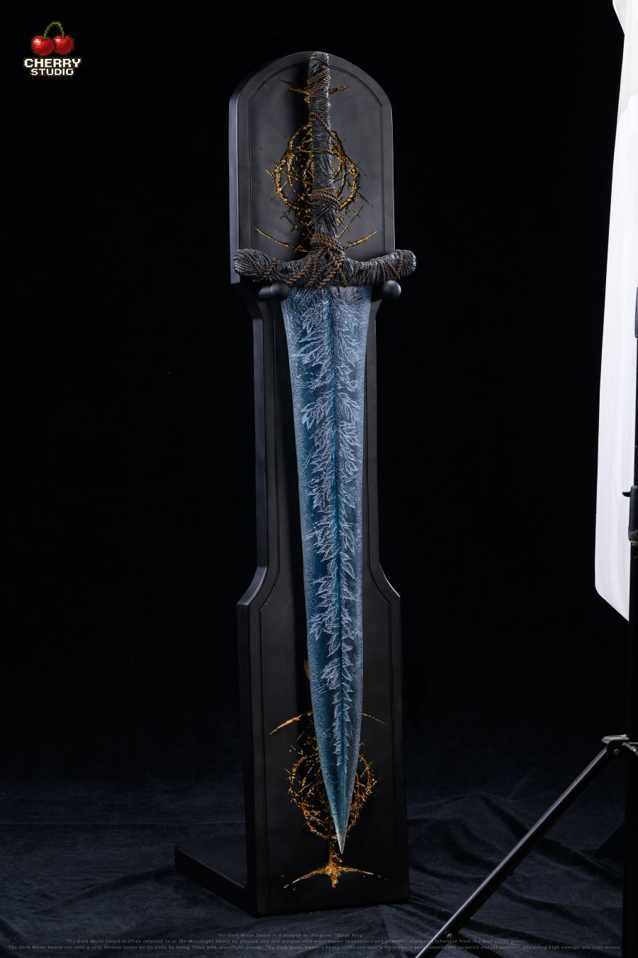 Dark Moon Greatsword