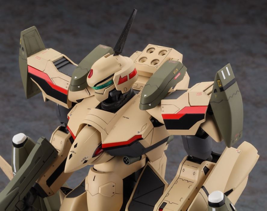VF-19EF/A Battroid Isamu Special Macross F