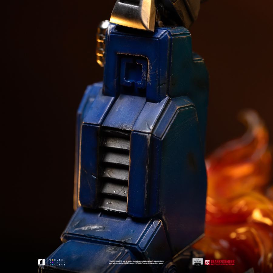 Optimus Prime - Transformer Demi Scale 1/20