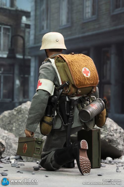 WWII German Wehrmacht Medical Corps 1/6