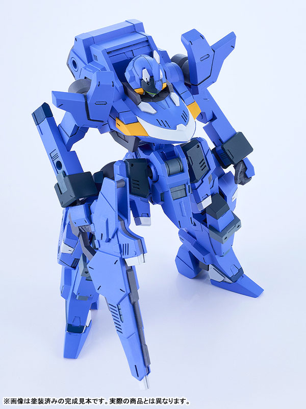 MODEROID Titanomachia SIDE:CC Legatoedge (Blue Ver.) 1/48
