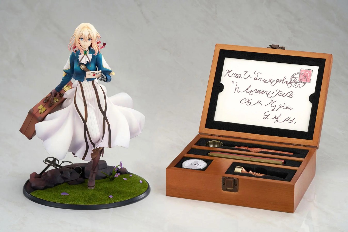 Violet Evergarden Auto Memory Doll Ver. 1/7