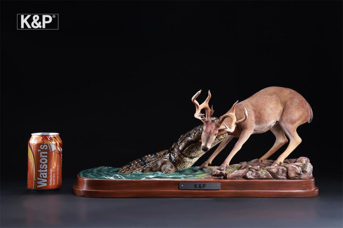 Deer & Crocodile Animal Trendy - the line between life and death