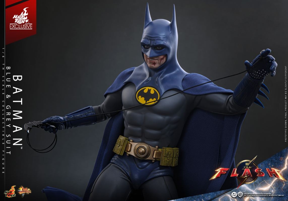 Batman (Blue-Grey Suit) 1/6