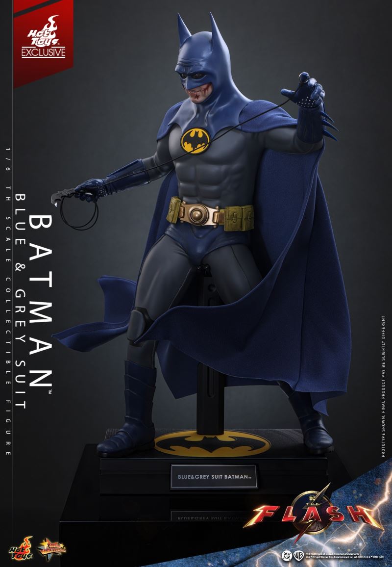 Batman (Blue-Grey Suit) 1/6