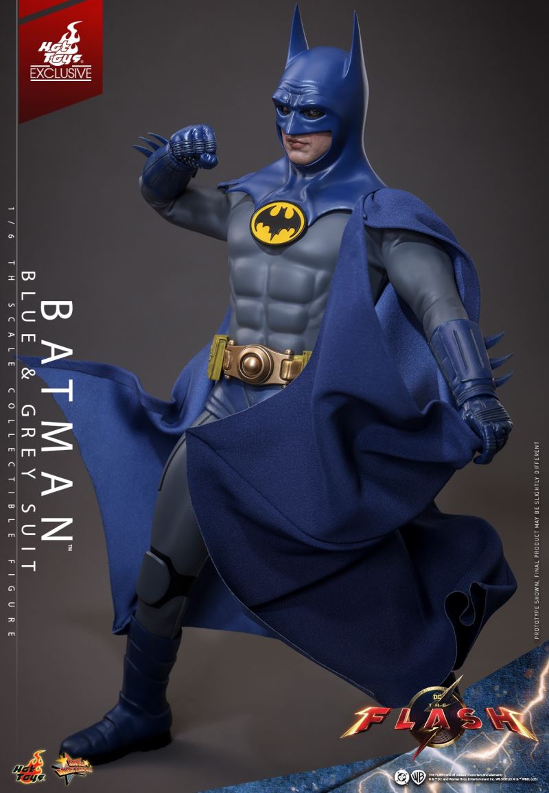 Batman (Blue-Grey Suit) 1/6