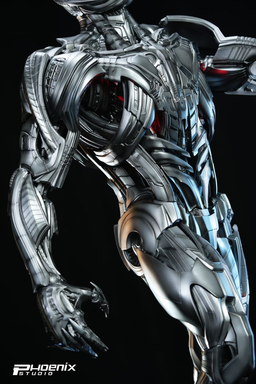 Marvel Ultimate Ultron of Avengers: Age of Ultron