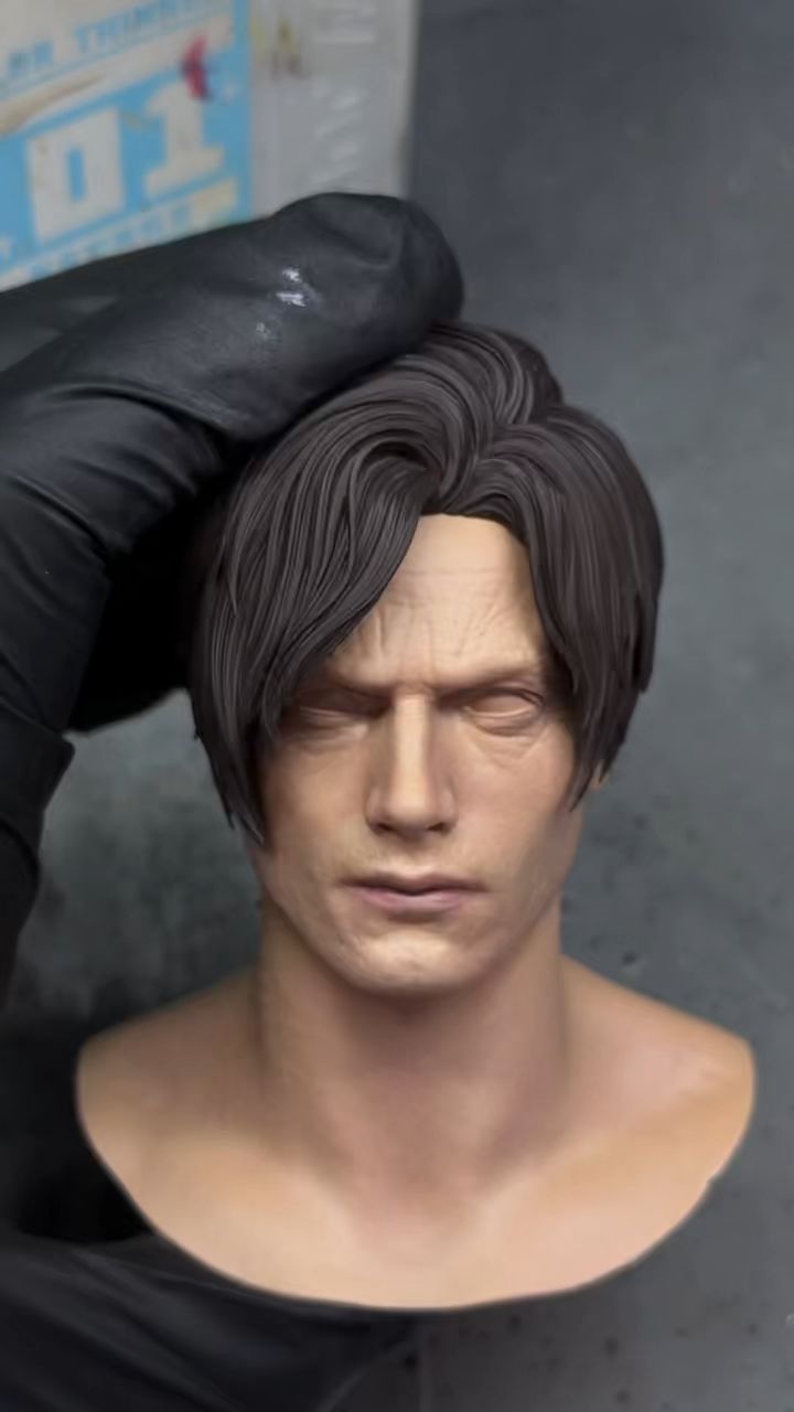 Leon S. Kennedy: Raccoon City Chase - Resident Evil Requiem