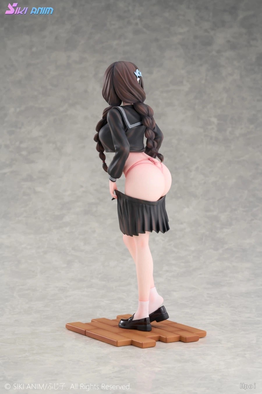 Girl with flashy underwear illustrated by Fujiko
