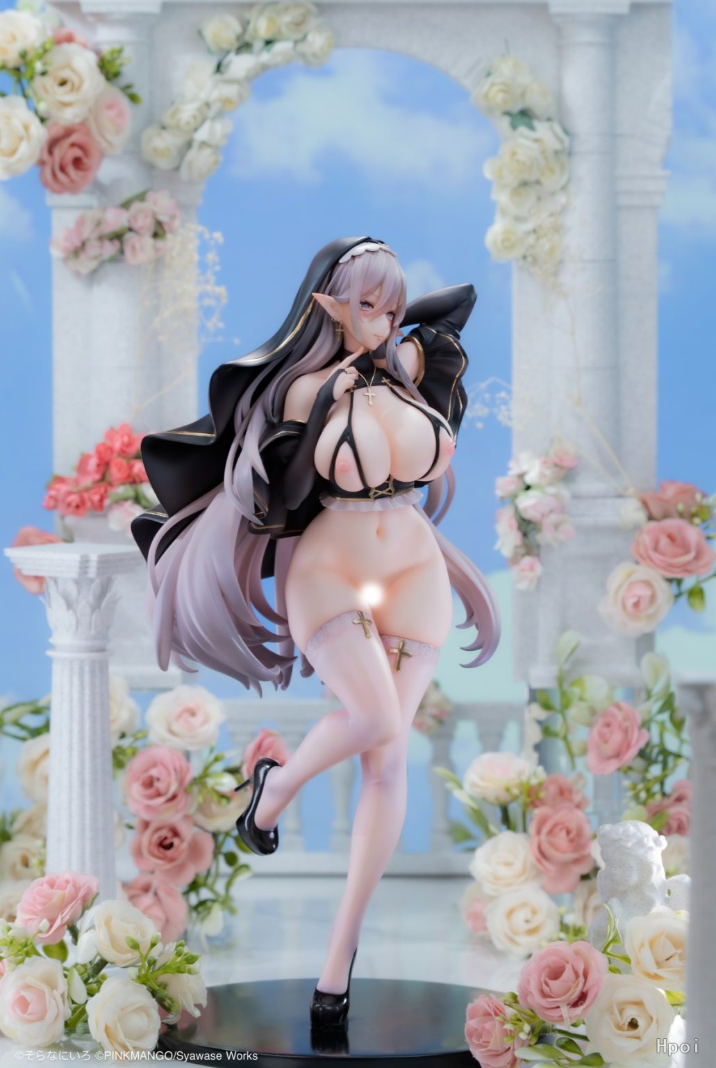 Sister Elf illustrated by Sorananiiro