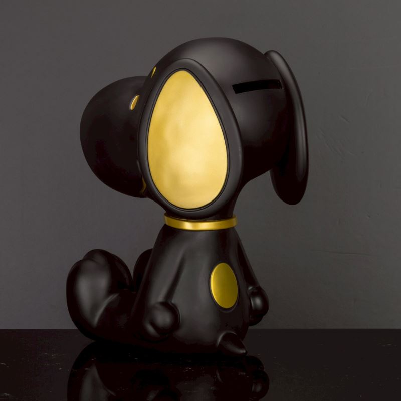 Snoopy Piggy Bank [Black & Gold Version]