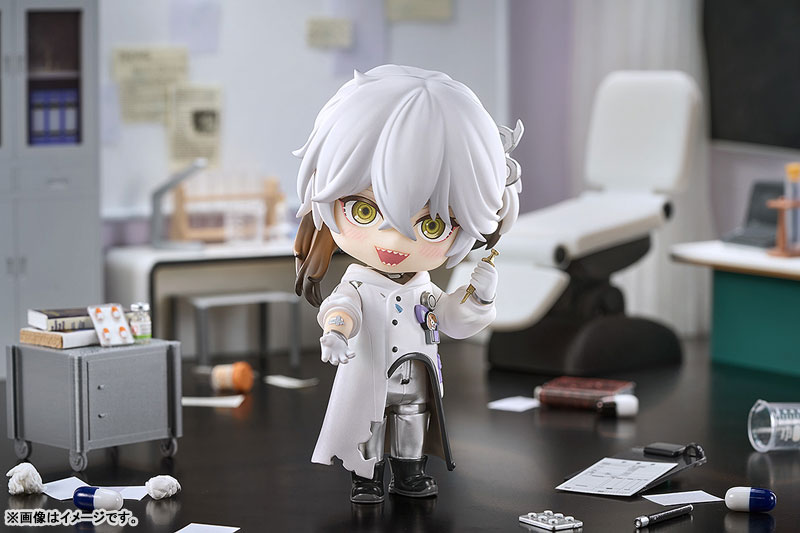 Nendoroid Reverse: 1999 Medicine Pocket