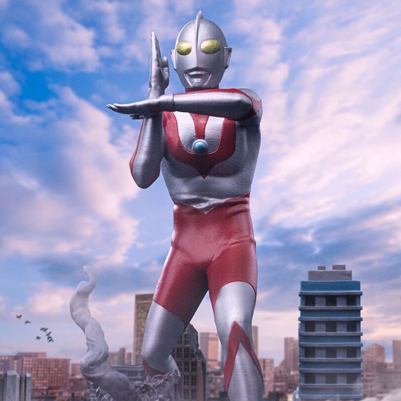 Ultraman 1/10