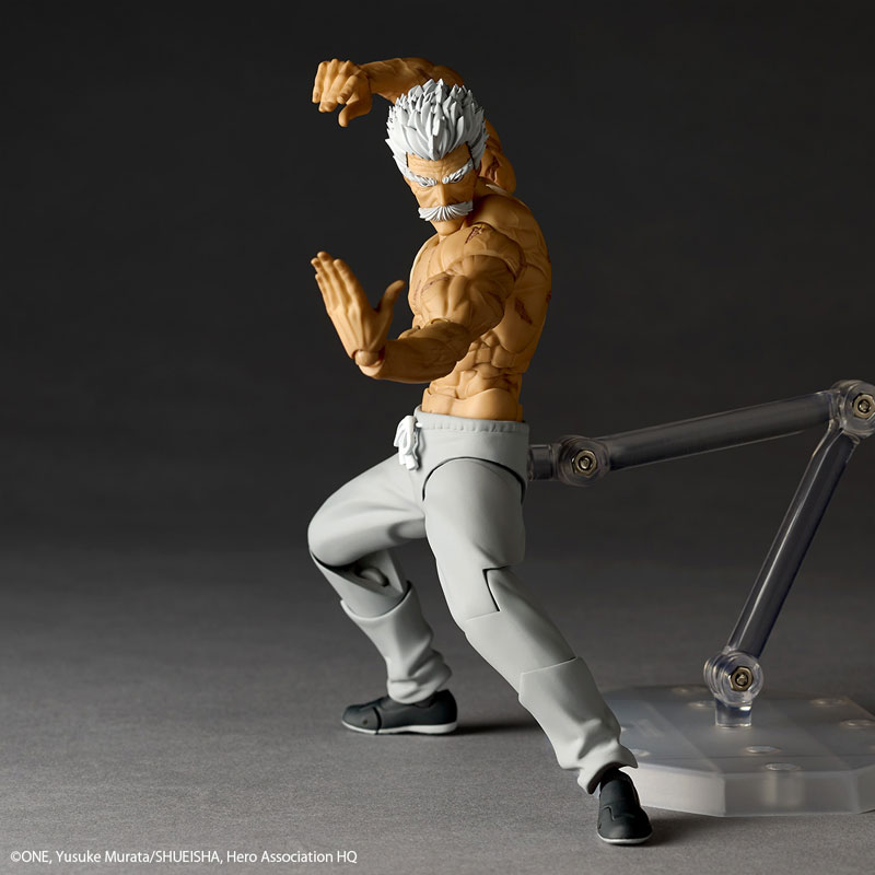 Revoltech Amazing Yamaguchi One-Punch Man Silver Fang